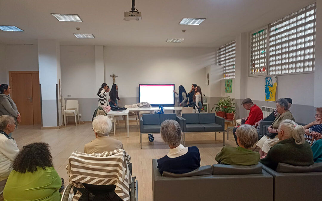 Proyecto CEP en Palencia: Actividades intergeneracionales junto a Cruz Roja y Fundación Secretariado Gitano