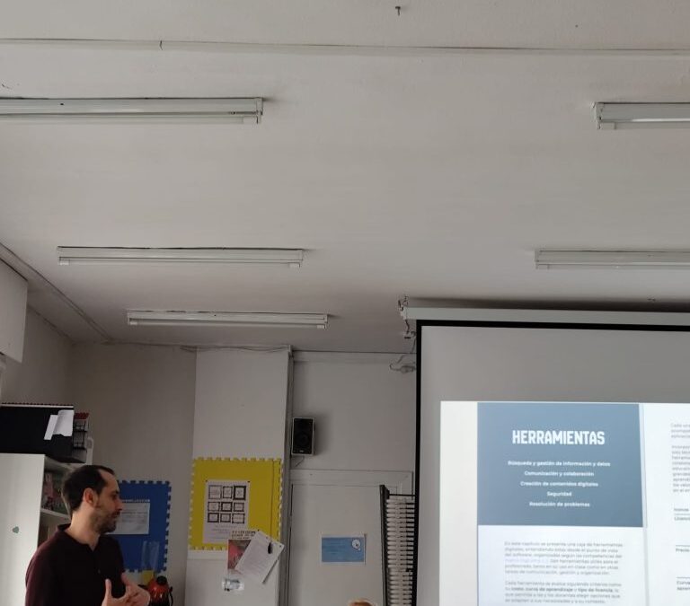 Acto de presentación de la guía para el buen uso digital