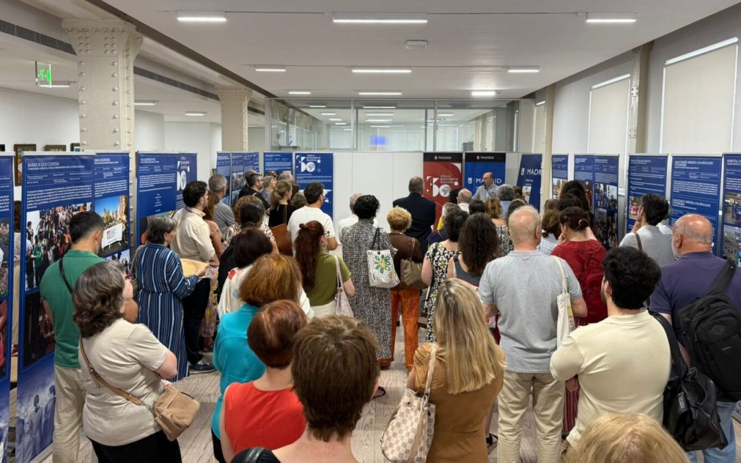 La Liga de la Educación participa la exposición ‘30 años de solidaridad madrileña’ del Ayuntamiento de Madrid